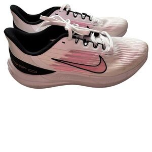 Nike women’s Air WinFlo size 8.5 pink, white, black EUC